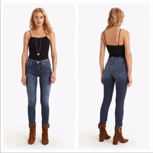 Mother the looker crop in on the edge skinny denim